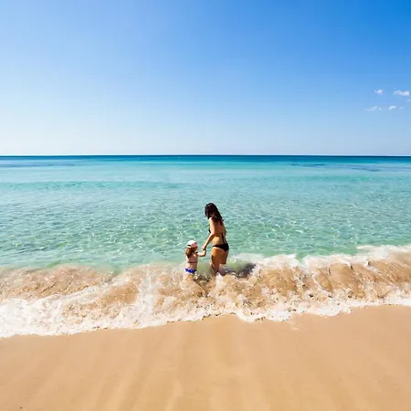 Affaccio Sul Mare Luxury ポルト・チェザーレオ